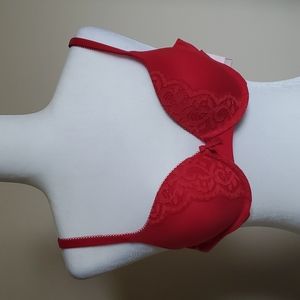 NEW Victoria's Secret Push-up Bra